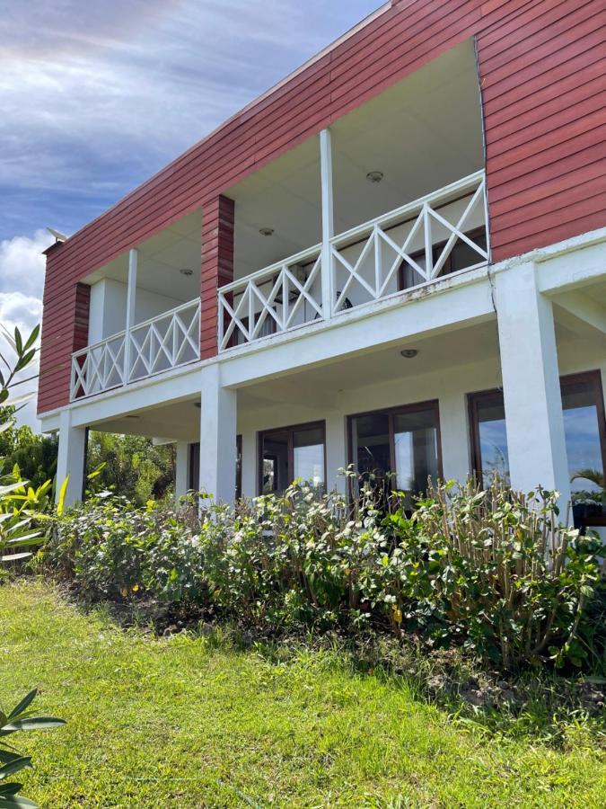 Teanehi Bed & Breakfast Hanga Roa Eksteriør billede