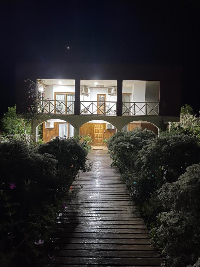 Teanehi Bed & Breakfast Hanga Roa Eksteriør billede