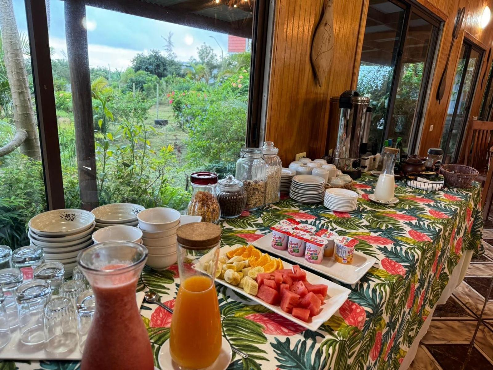 Teanehi Bed & Breakfast Hanga Roa Eksteriør billede