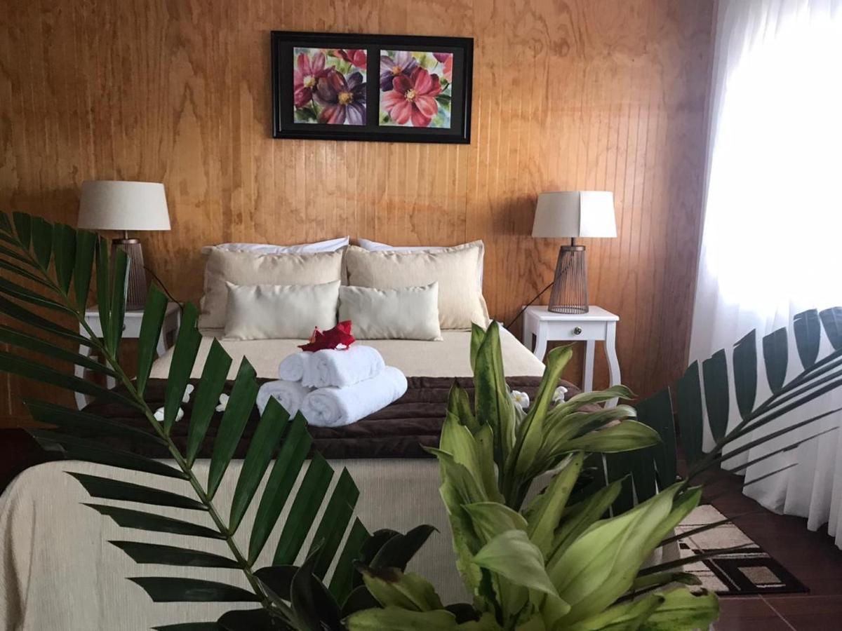 Teanehi Bed & Breakfast Hanga Roa Eksteriør billede